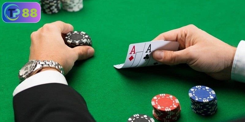 Dằn dơ trong xì dách có nghĩa là gì